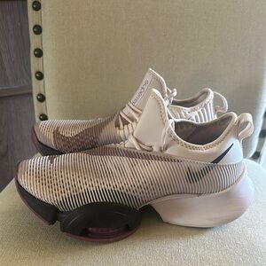 Nike Women’s Air Zoom SuperRep Sneakers Shoes Barely Rose Pink Size 9